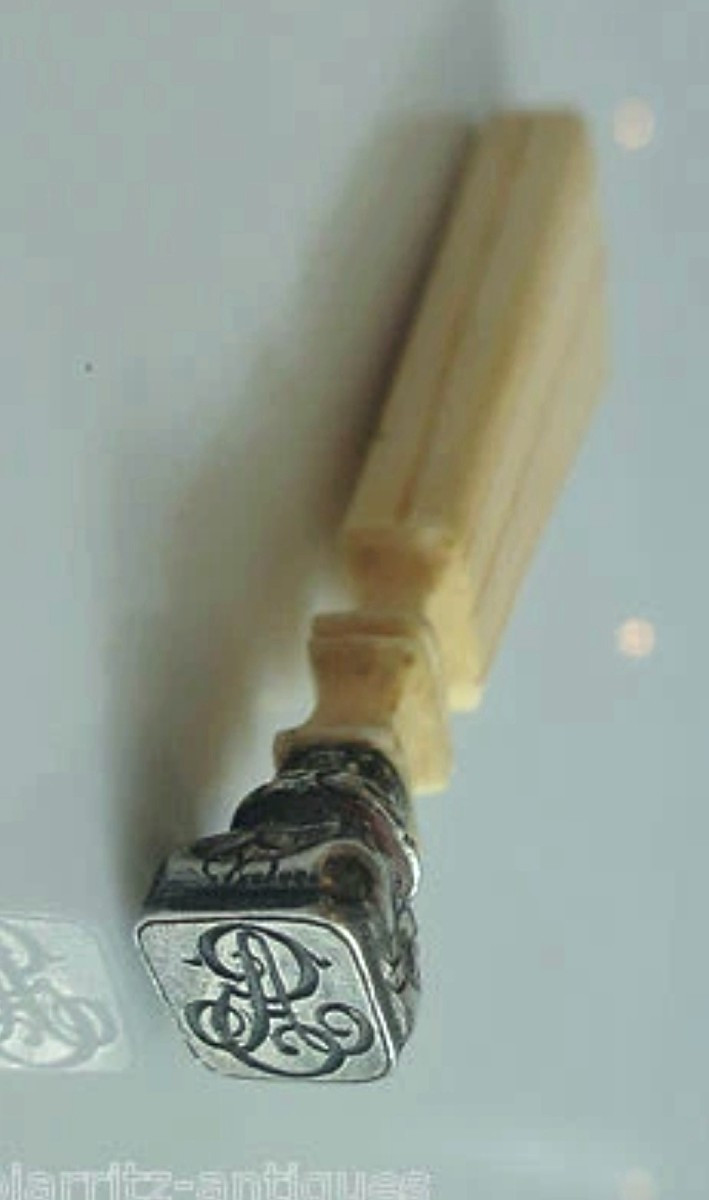 Sceau cachet en argent massif et ivoire – Époque Napoléon III – Tête en chapiteau roman-photo-1