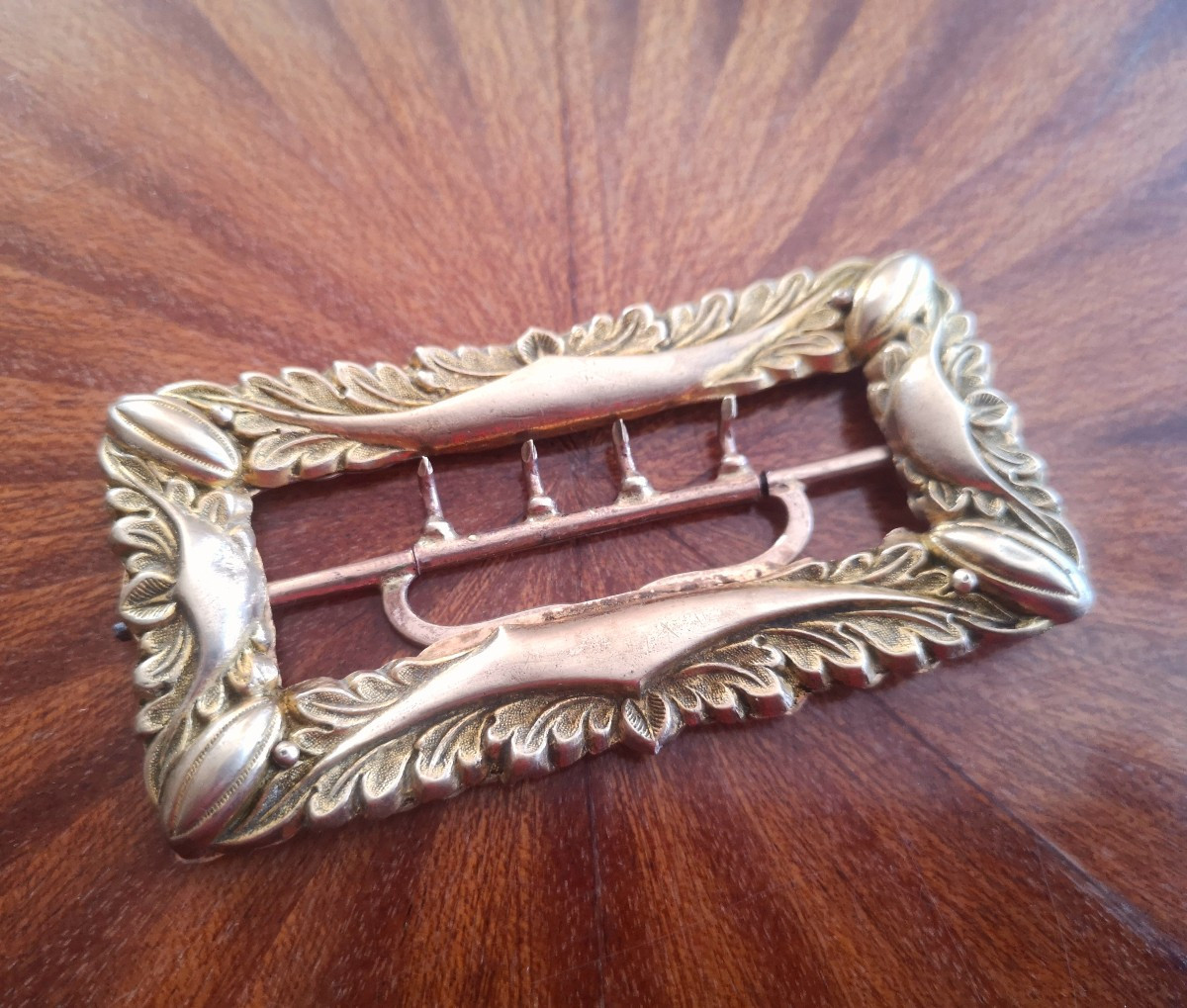 Chiseled And Gilded Bronze Belt Buckle, Empire Period, Decorated With Oak Leaves. -photo-5