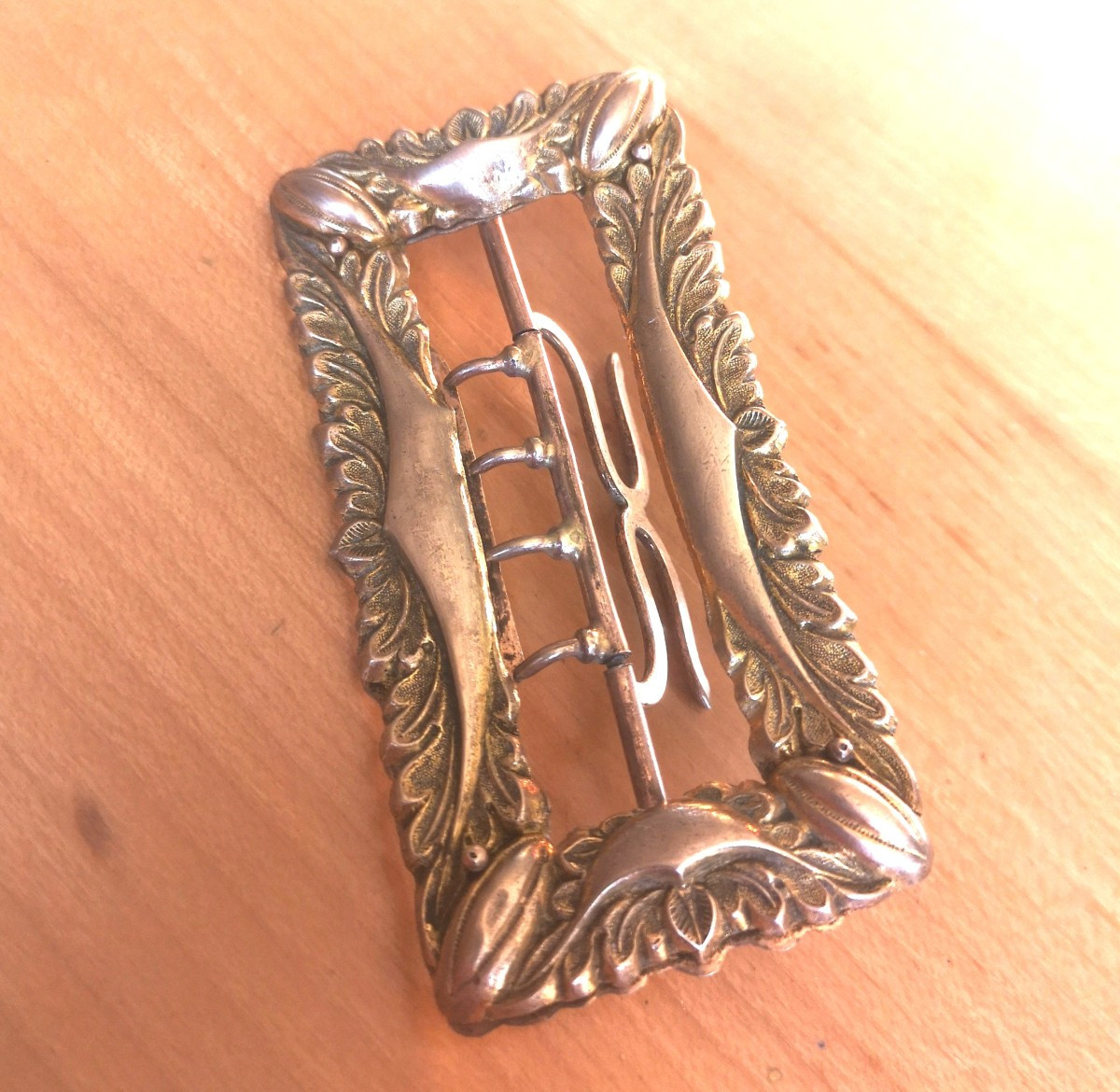 Chiseled And Gilded Bronze Belt Buckle, Empire Period, Decorated With Oak Leaves. 