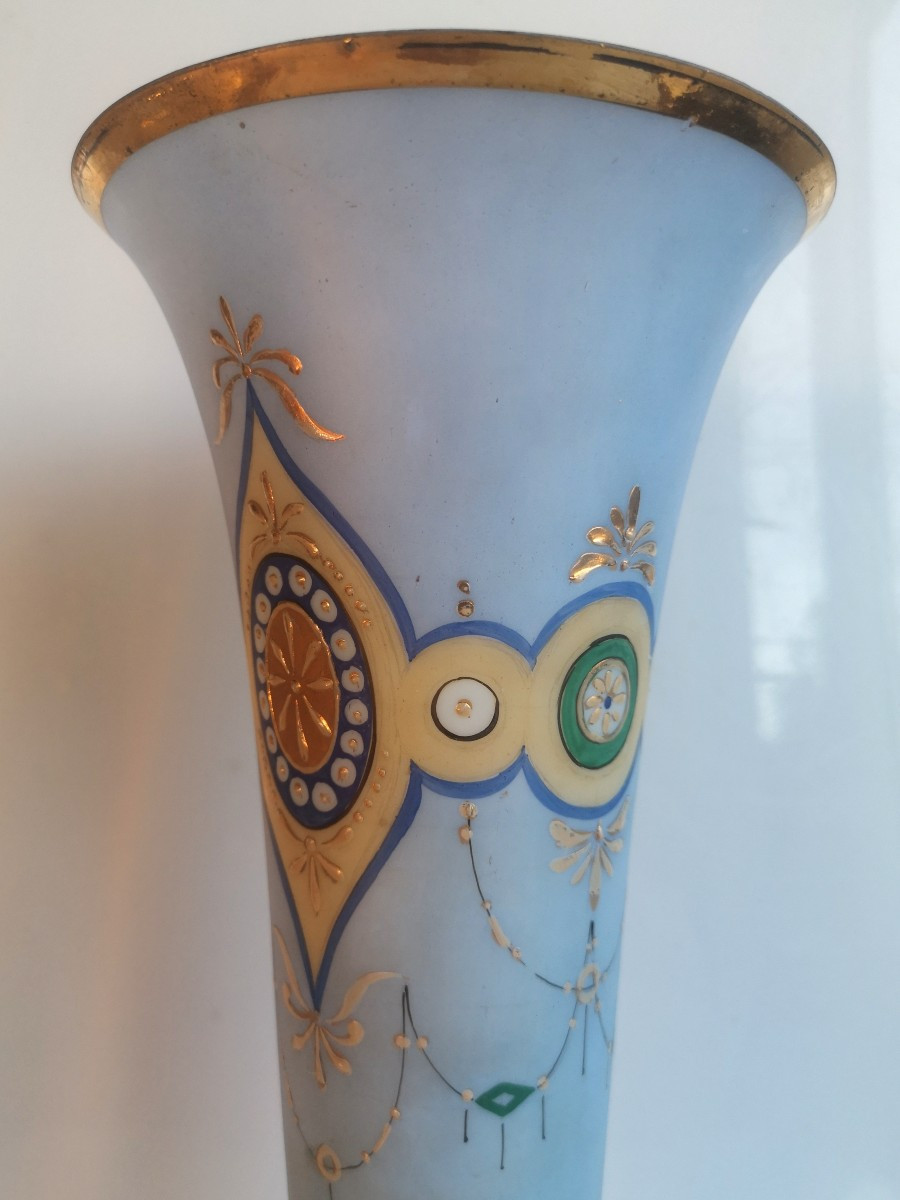 Vase tulipe Restauration 1820 - Opaline cristal bleu lavande soufflée décor géométrique émaillé-photo-4