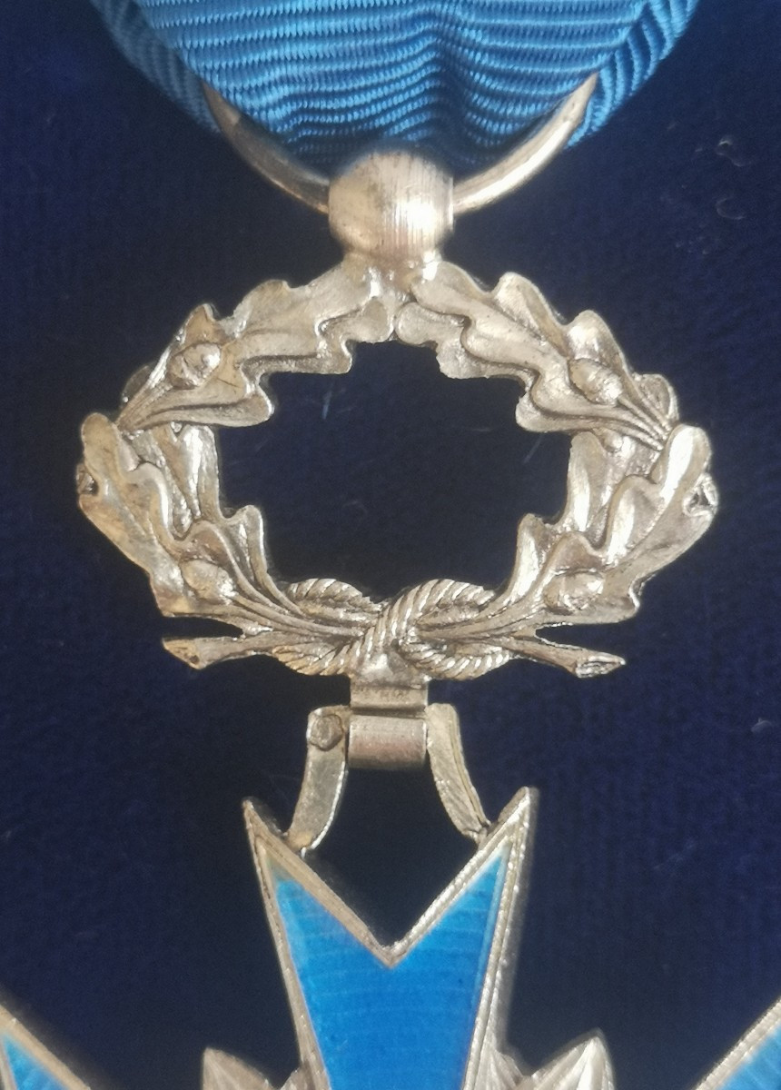 National Order Of Merit – Knight's Medal, Solid Silver – Arthus-bertrand – Mint Condition, In Case-photo-5