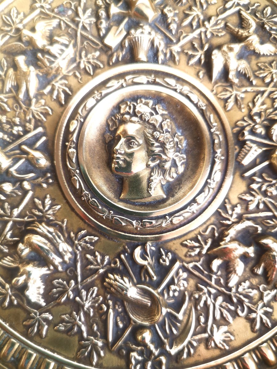 Coupe En Bronze Napoléon III Ornée d'Une Tête De Bacchante Et De Trophées-photo-5