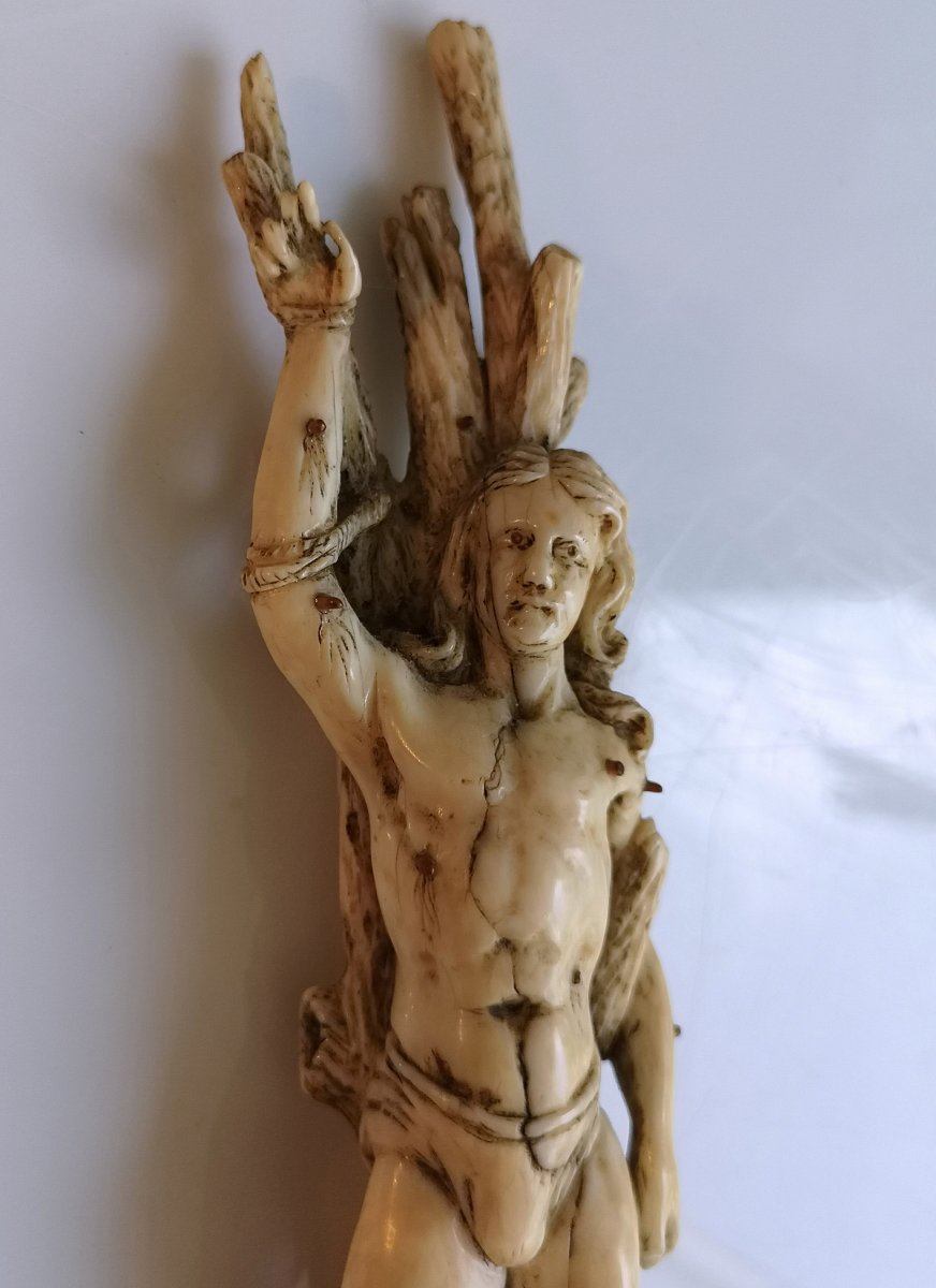 Saint Sebastian XVII ° Sculpture In Ivory Germany Ht 17 Cm Signed At-photo-2