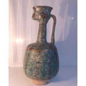 Iran, époque Seldjoukide, XIIIᵉ siècle Pichet zoomorphe à tête d’oiseau – céramique turquoise