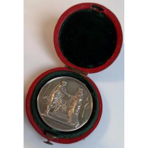 Silver Wedding Medal Engraved With An Antique-style Couple By F. Montagny, Dated 1890