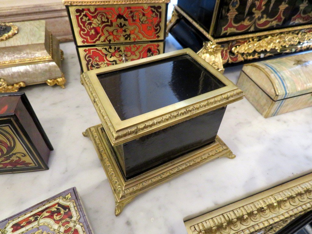  French Little Box Bronze And Black In Boulle 19th Napoleon III Period-photo-2