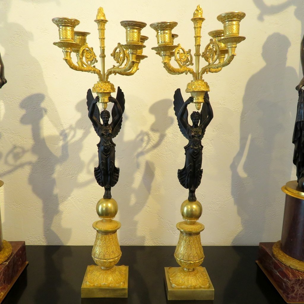 Paire De Candélabres En Bronze époque Empire Victoire Ailées 54 cm