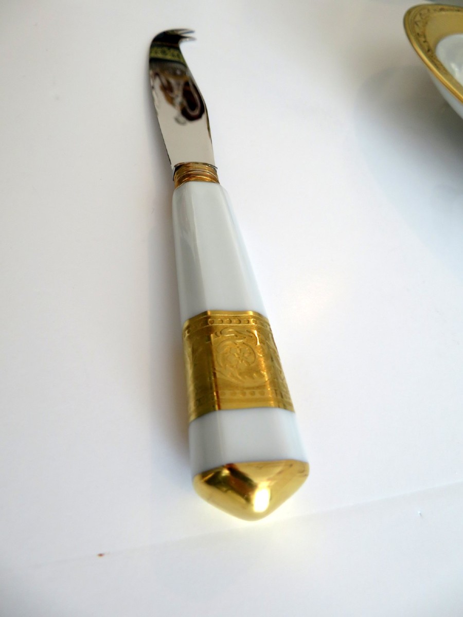 Cheese Platter And Cheese Knife In Porcelaine Of Limoges Thistle Gold Haviland-photo-3