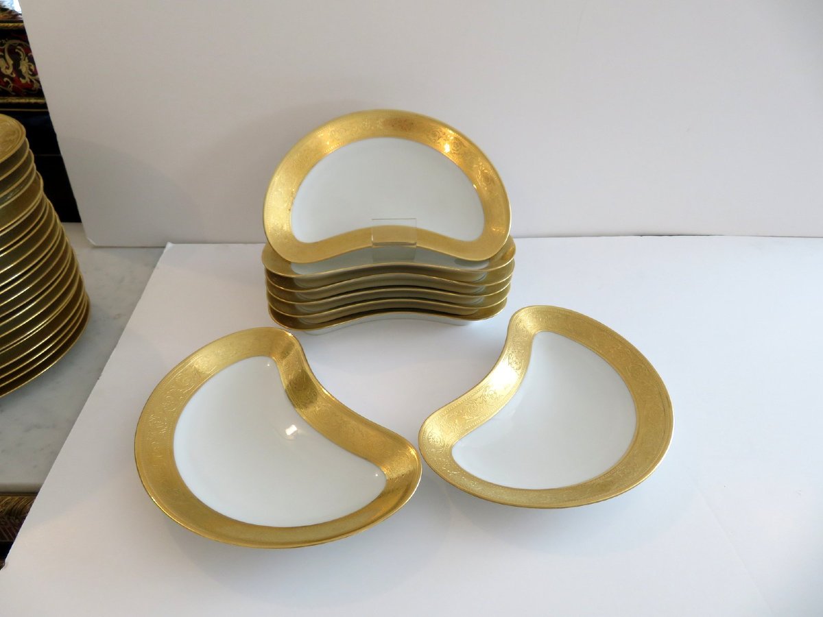 1 Crescent Salad Plate In Porcelaine Of Limoges Thistle Gold Haviland-photo-1