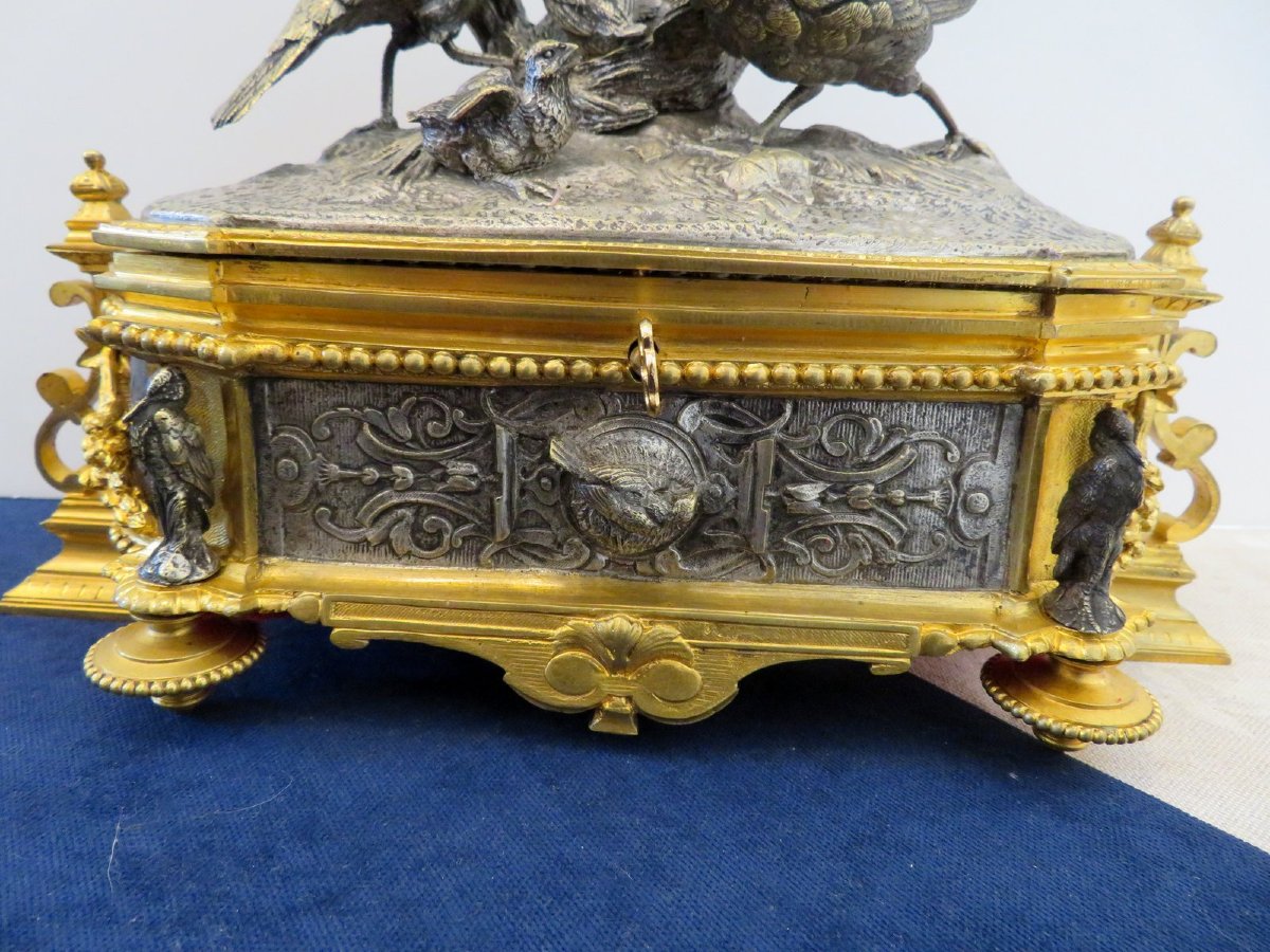 signée  MOIGNIEZ Boite à bijoux en Bronze argenté et doré Epoque Napoléon III-photo-2