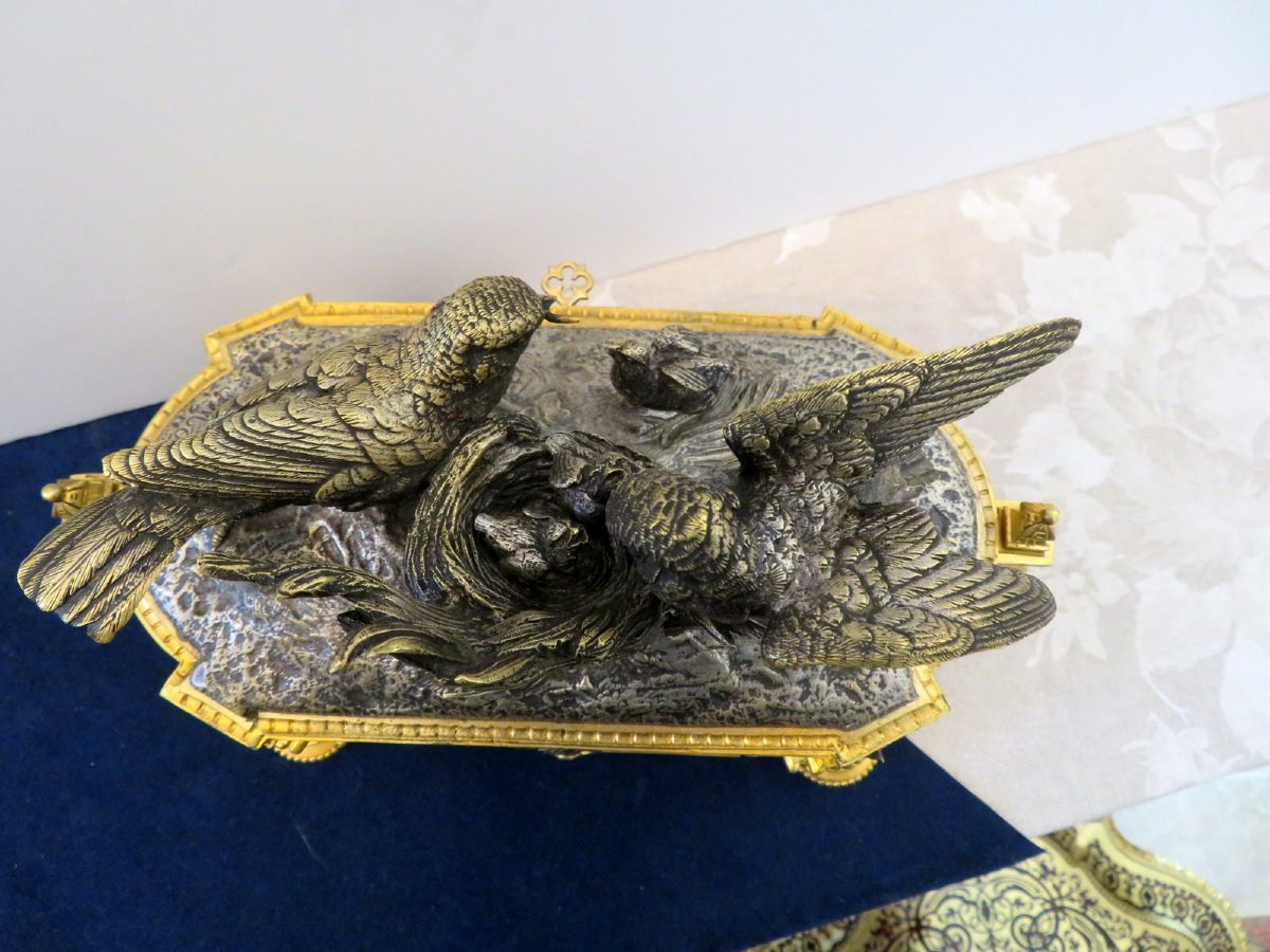 signée  MOIGNIEZ Boite à bijoux en Bronze argenté et doré Epoque Napoléon III-photo-6