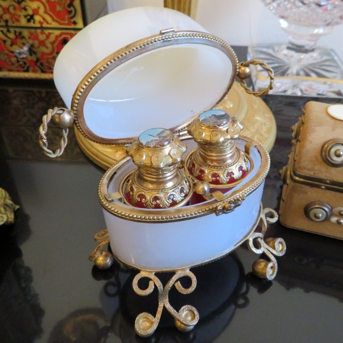 Little Fragancy Box In Opaline White Glass Napoleon III Period 19th