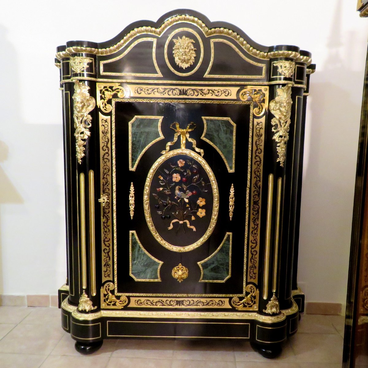 Impressive Cabinet With Pietra Dura And Boulle Marquetry 19th
