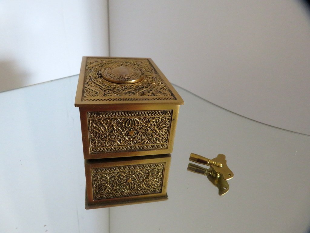  Karl Griesbaum Automaton Singing Bird Music Box XXth-photo-1