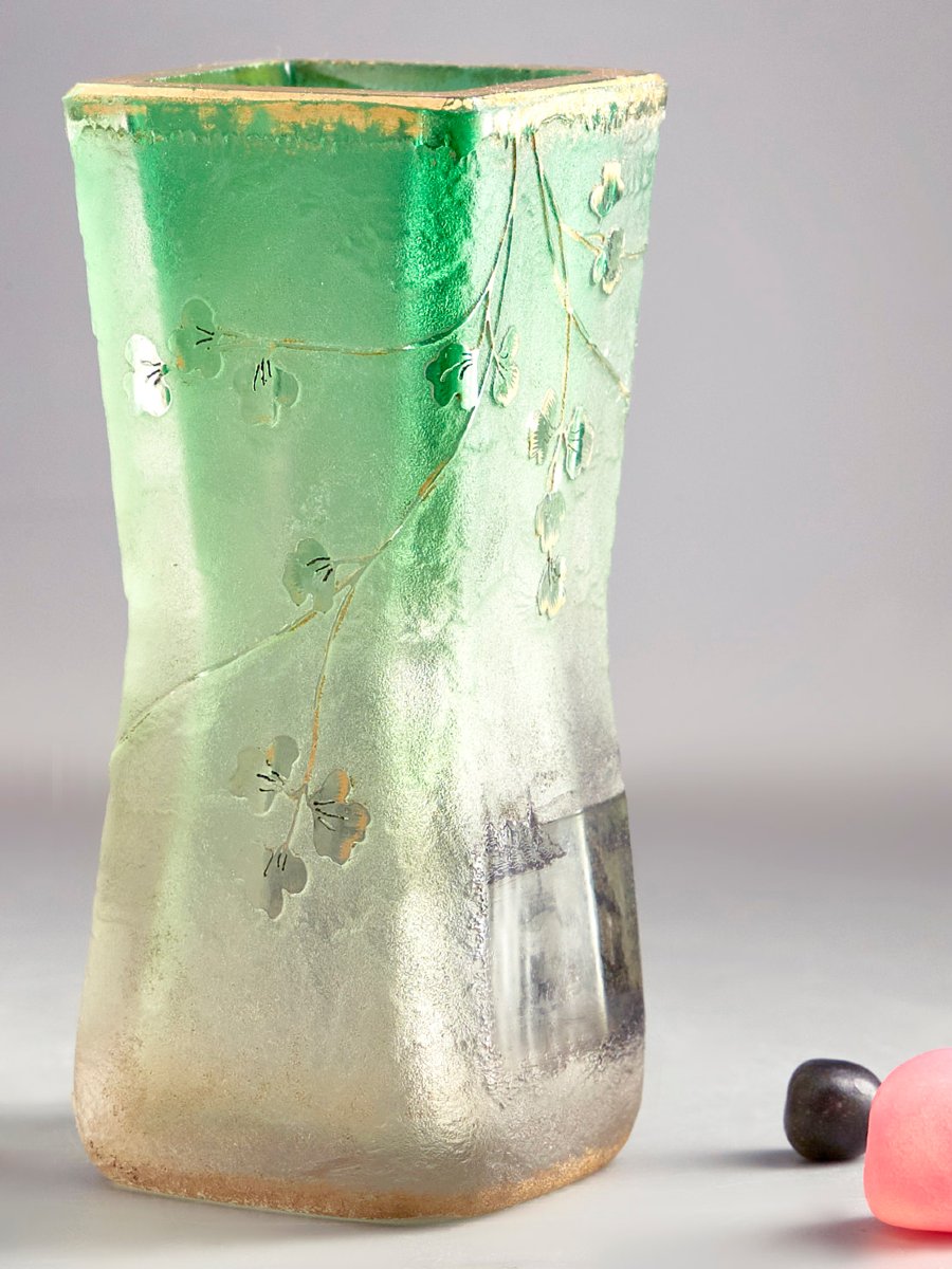 Vase Daum Nancy - circa 1900 – Verre sablé & camée, paysage, dégradé vert vif-photo-4