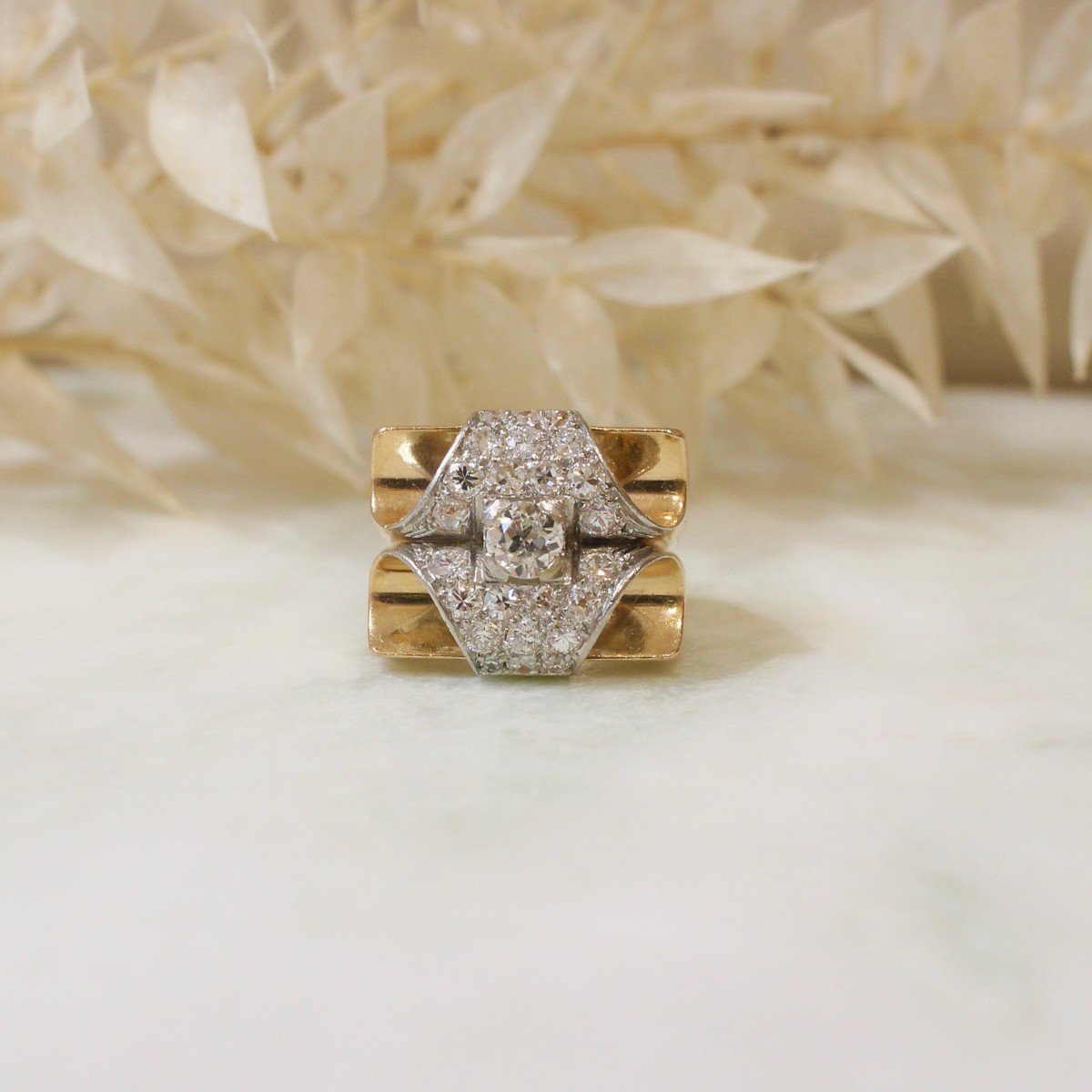 Proantic: Diamond Roll Pattern Tank Ring
