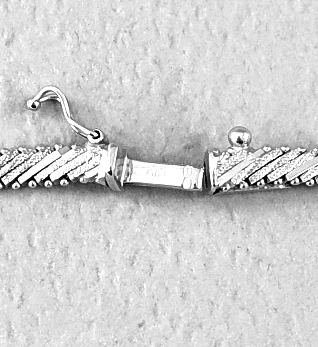 COLLIER OR BLANC 750°/°°  - EPOQUE 1960/1970-photo-3
