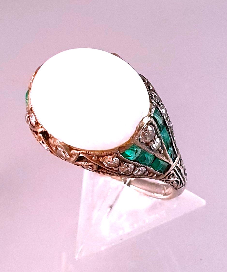 BAGUE ART DECO - MONTURE ARGENT - OPALE - DIAMANTS - EMERAUDES CALI BRÉES -photo-4