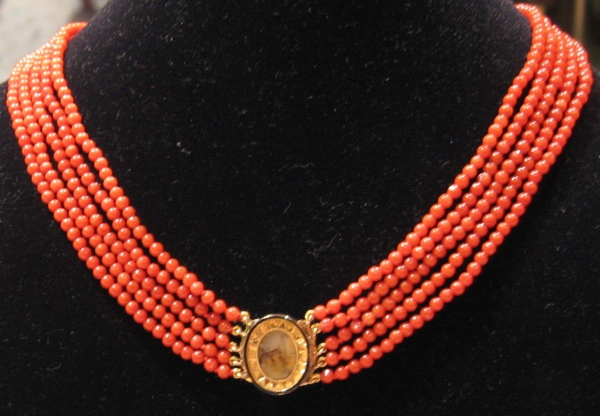 COLLIER 5 RANGS DE CORAIL MÉDITERRANÉEN  AVEC FERMOIR OR ET AGATE HERBORISÉE  - EPOQUE CHARLE X-photo-1