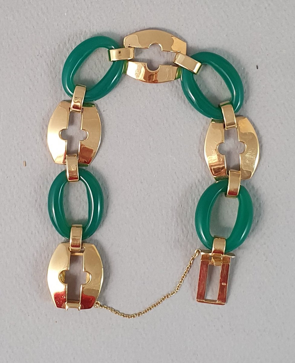 Art Deco Bangle With 4 Yellow Gold Links And 4 Chrysoprase Elements-photo-2