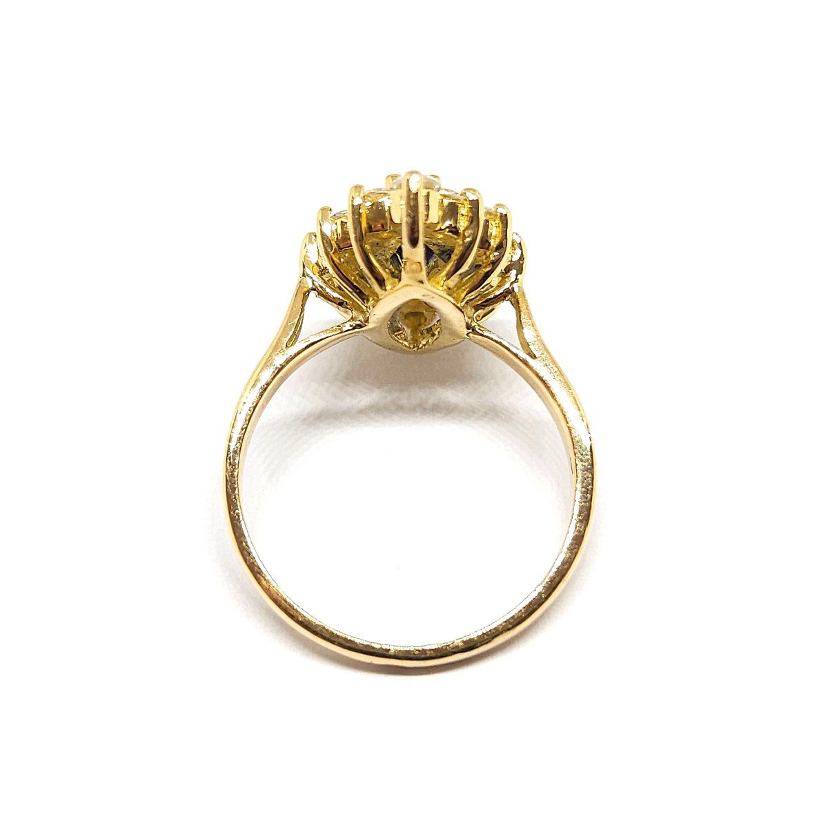 Daisy Sapphire Diamonds 18 Carats Yellow Gold Ring-photo-3