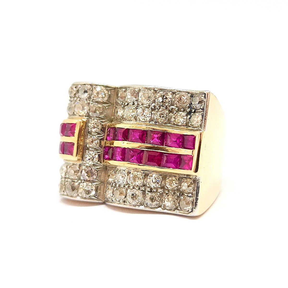 Bague Ancienne TANCK Or 18 Carats Jaune - Opale Blanche Et Rubis, Taille 57/58