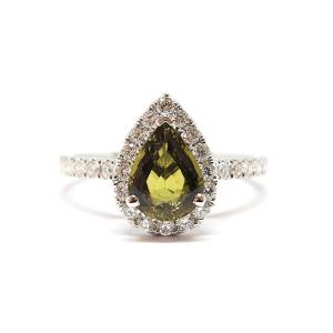 Green Sapphire Diamonds 18 Carats White Gold Ring