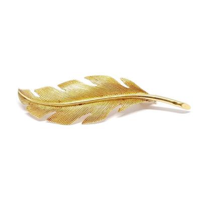 Antique 18k Yellow Gold Leaf Brooch