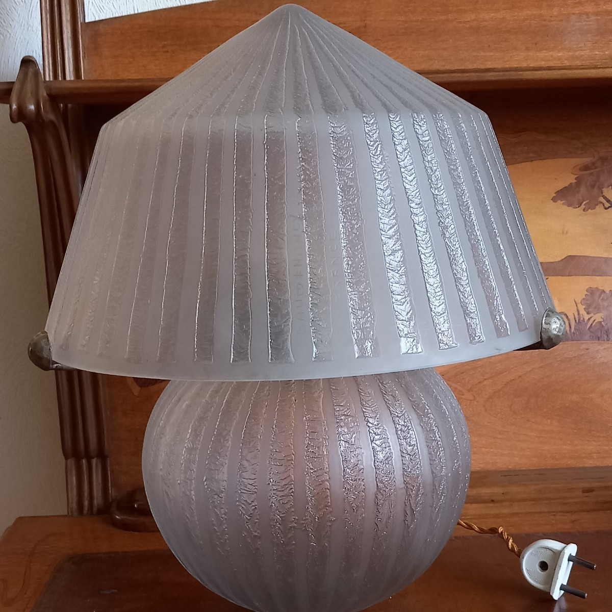 Daum Nancy Art Deco Lamp-photo-1