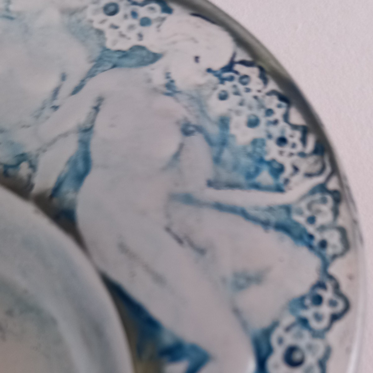Lalique René Women's Ashtray