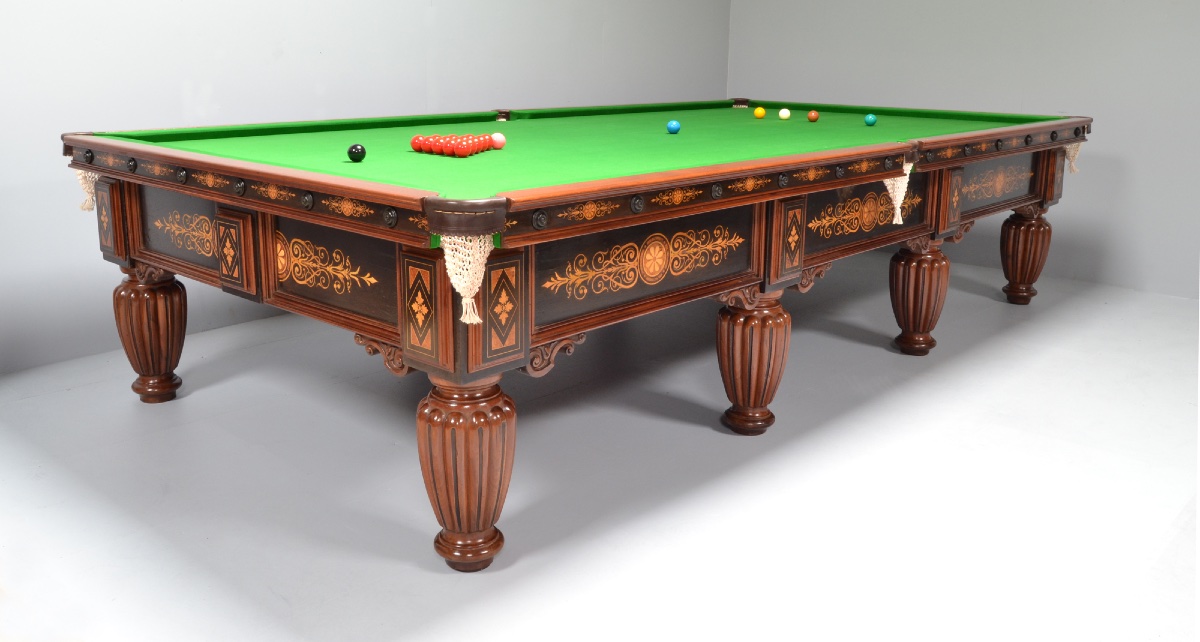 TABLE DE BILLARD OU DE SNOOKER ANCIENNE AVEC DÉCORATION ORNÉE-photo-4