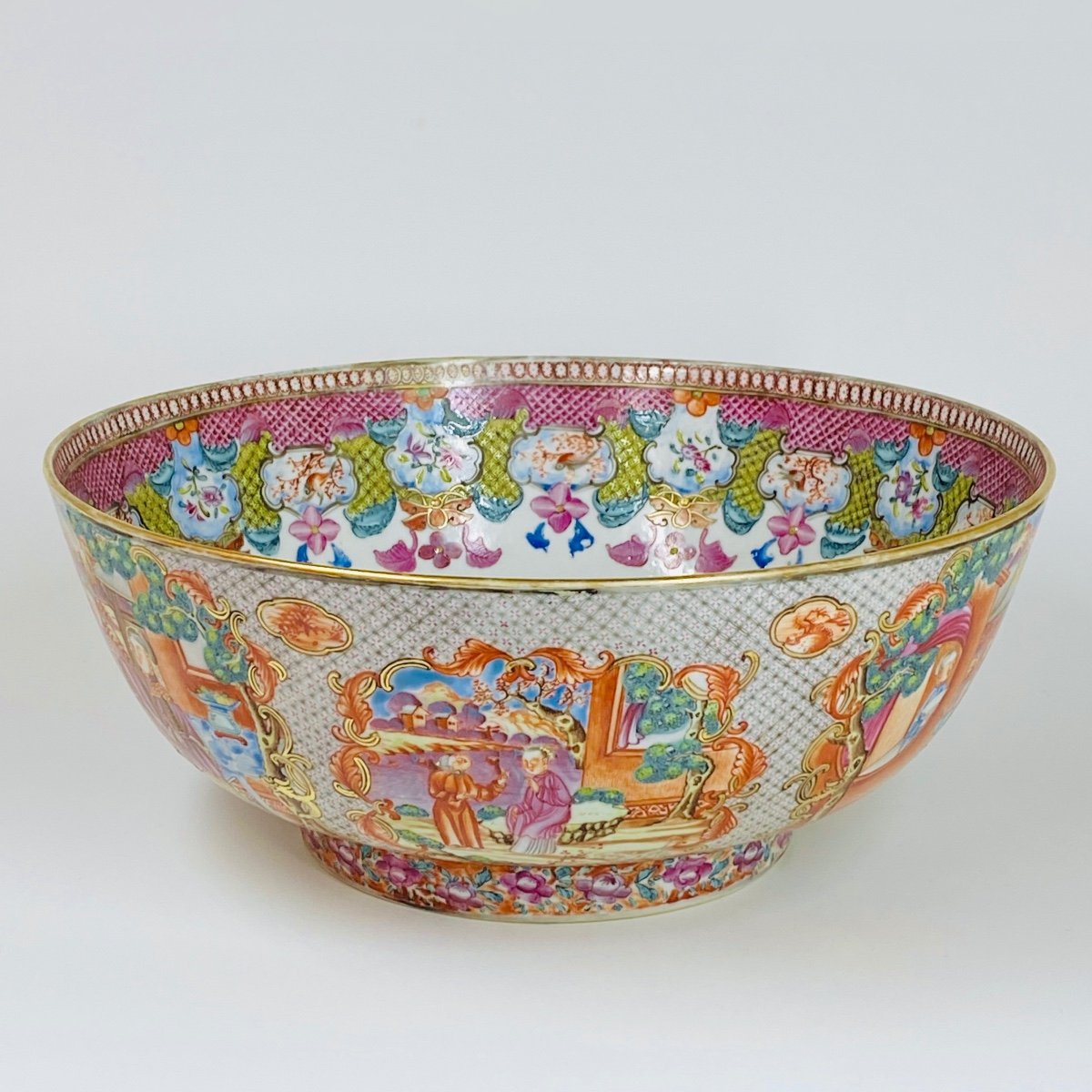 Chine - Bol à punch en porcelaine de la compagnies des Indes - Époque Qianlong 1736-1795-photo-5
