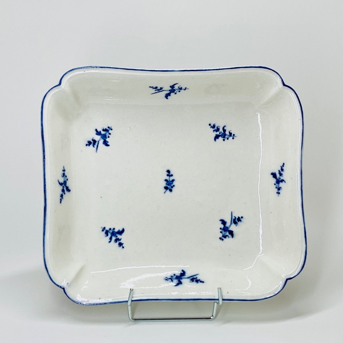 Arras - Rectangular Dish In Soft Porcelain - Eighteenth Century
