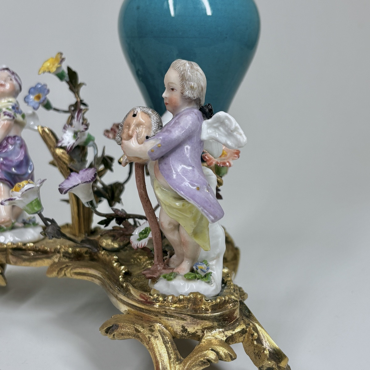 Fontaine à parfum en bronze doré et porcelaine - XIXe siècle-photo-1