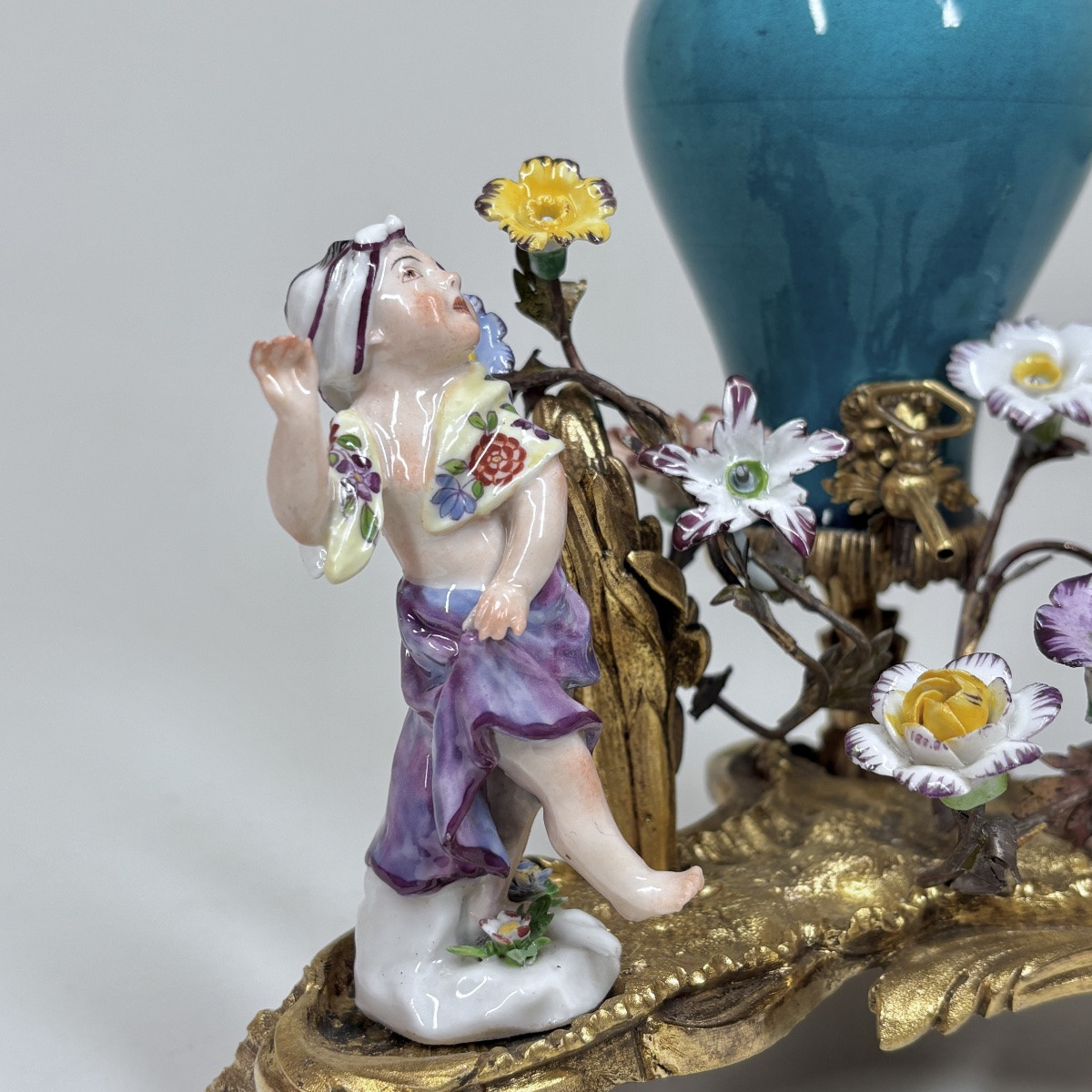 Fontaine à parfum en bronze doré et porcelaine - XIXe siècle-photo-2