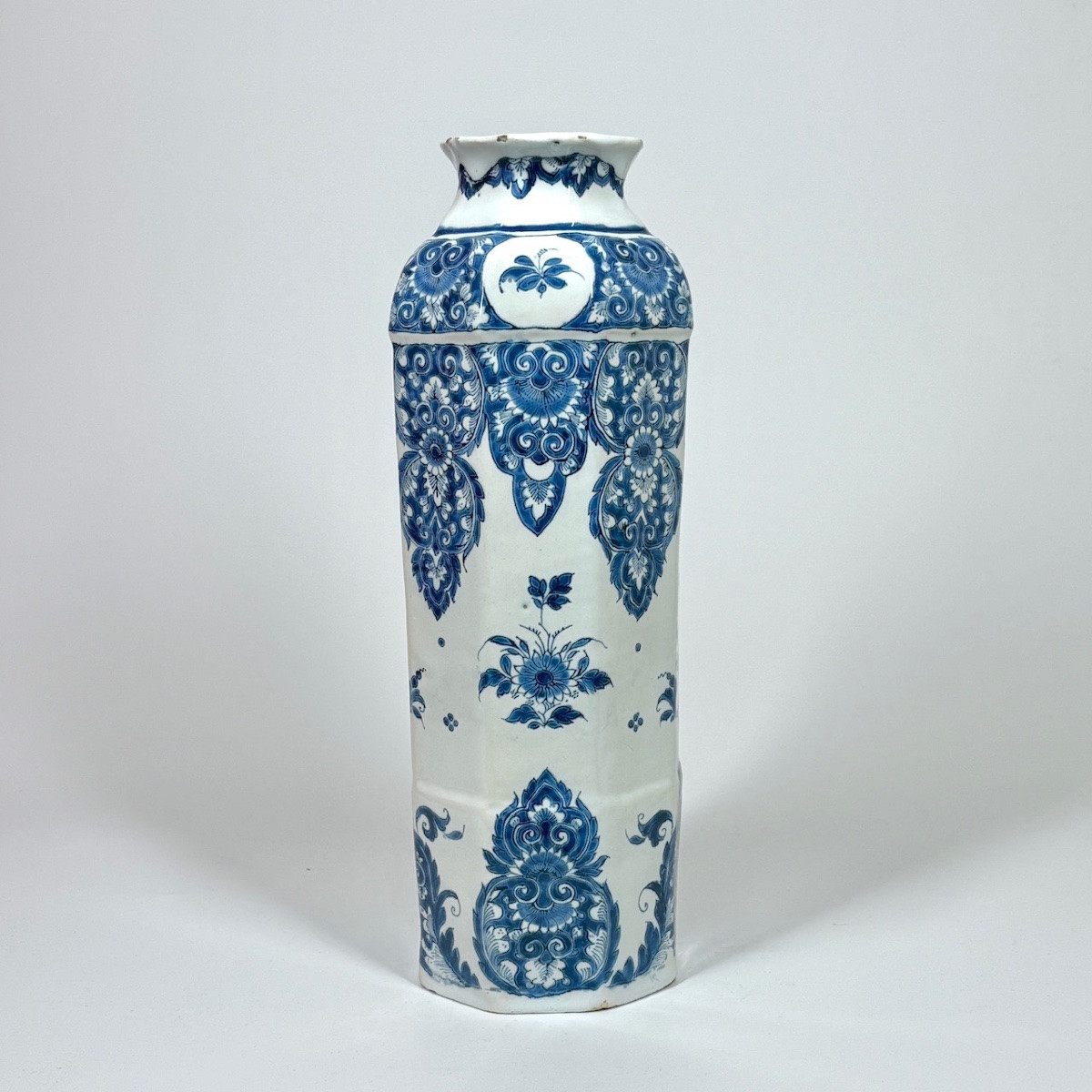 Vase rouleau en faïence de Lille ou Rouen - XVIIIe siècle-photo-3