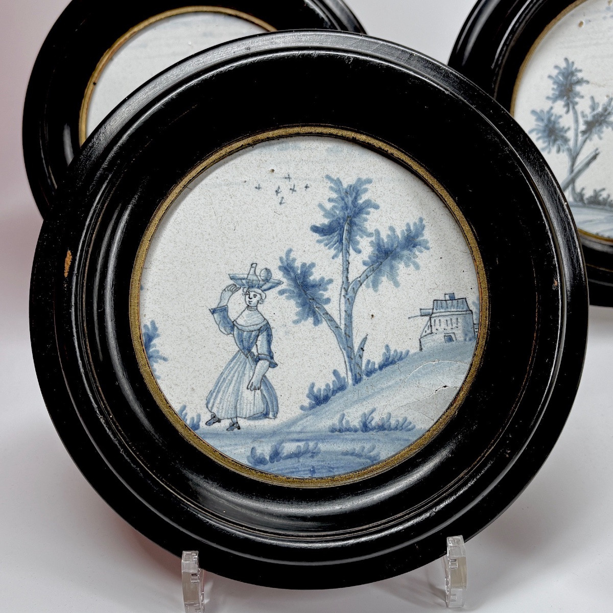 Four Earthenware Plaques In Medallions - 18th Century-photo-3