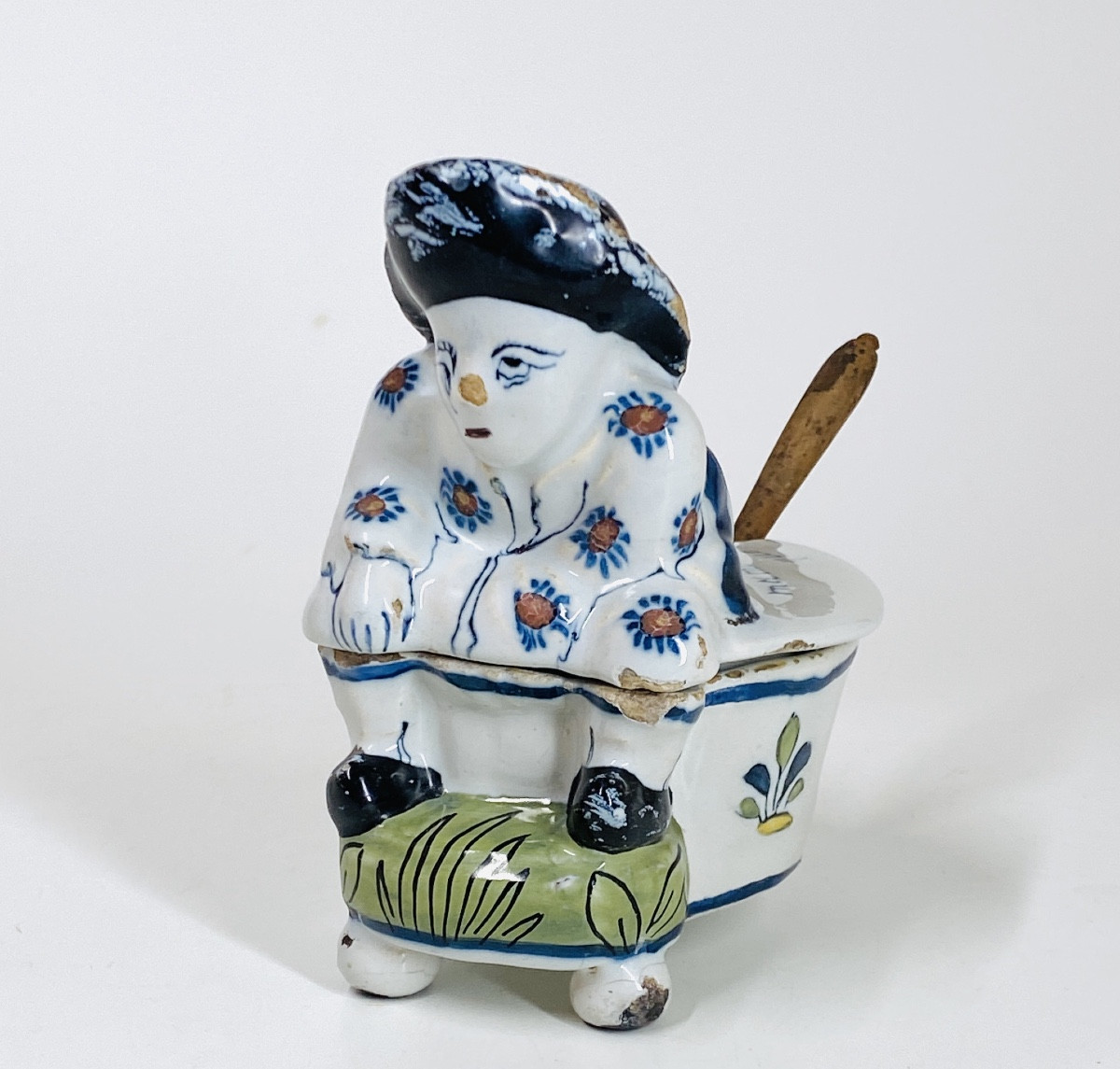 Lille - Rare Lille Earthenware Mustard Pot Known As "crotteux" - 18th Century