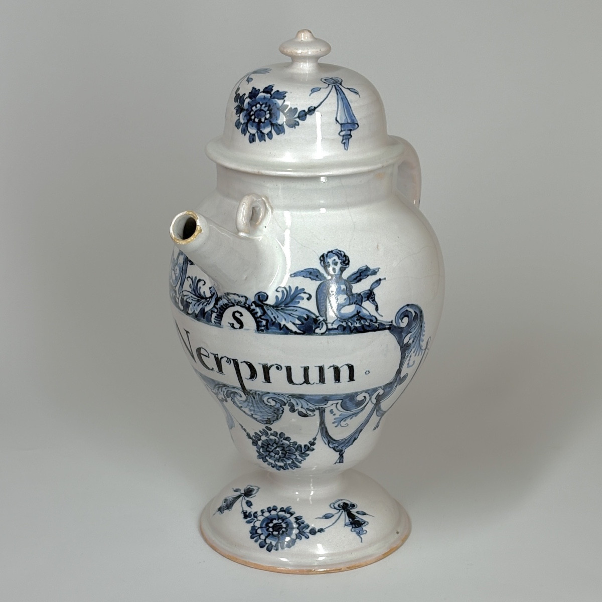 Chevrette couverte en faïence de Bordeaux - XVIIIe siècle