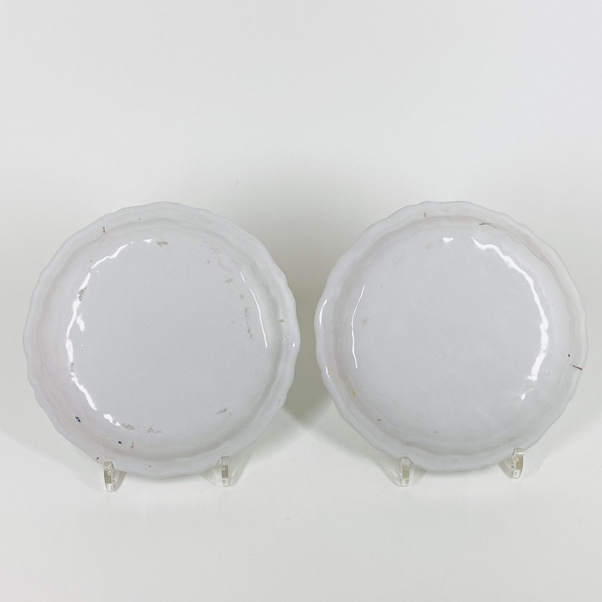 Pair Of Moustiers Earthenware Compote Plates - Eighteenth Century-photo-3