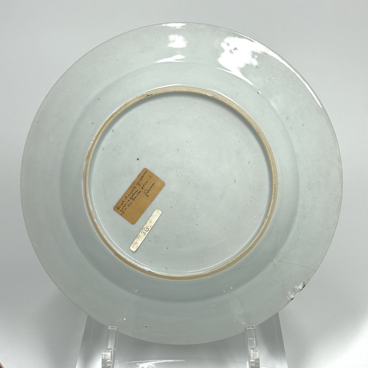 Trois assiettes en porcelaine de la compagnie de Indes - XVIIIe siècle-photo-3