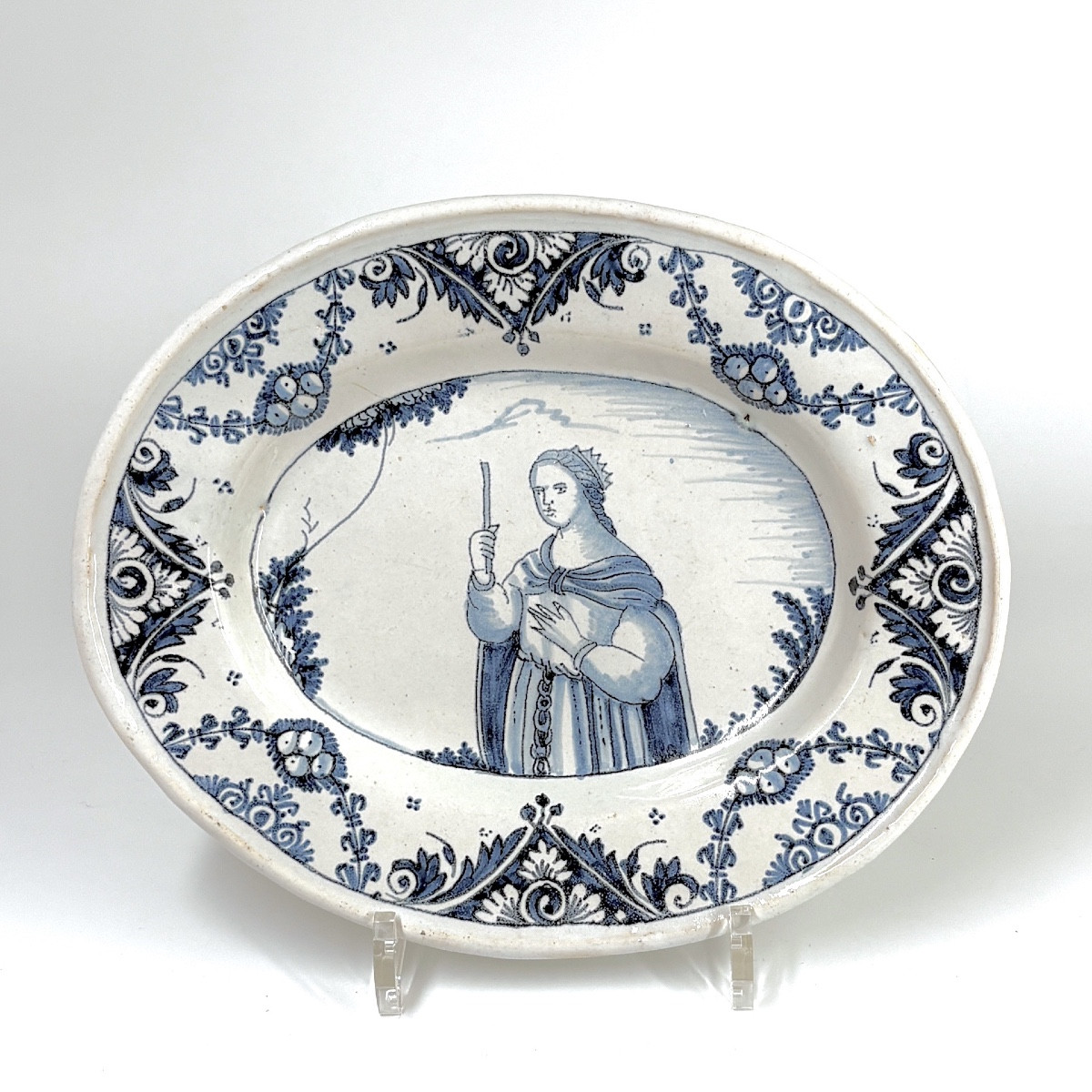 Small Oval Dish In Nevers Faënce - Early 18th Century