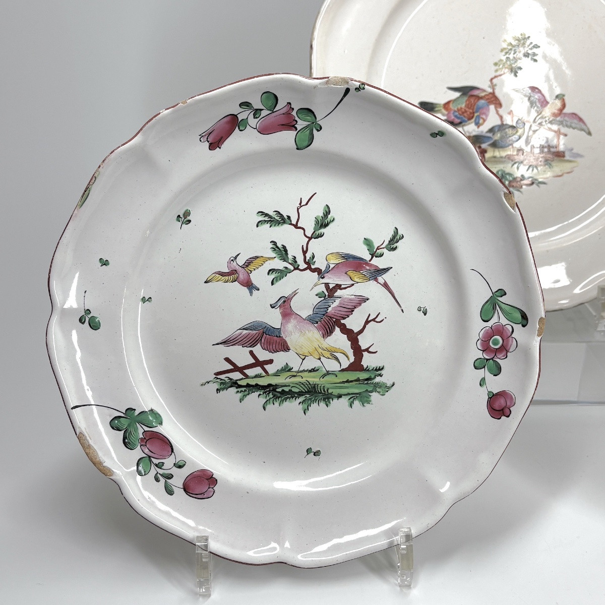 Two Earthenware Plates And A Platter Decorated With Birds - 18th Century-photo-2
