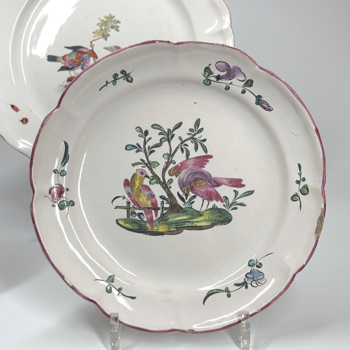 Two Earthenware Plates And A Platter Decorated With Birds - 18th Century-photo-4