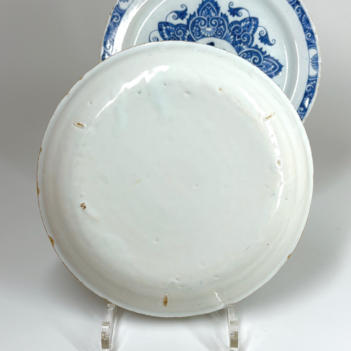 Deux assiettes en faïence de Lille - Début du XVIIIe siècle-photo-3