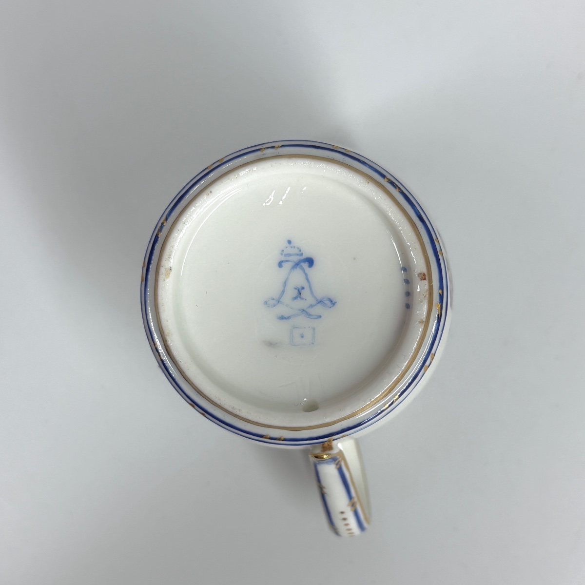 Pair Of Sèvres Soft-paste Porcelain Mustard Pots - Eighteenth Century-photo-3