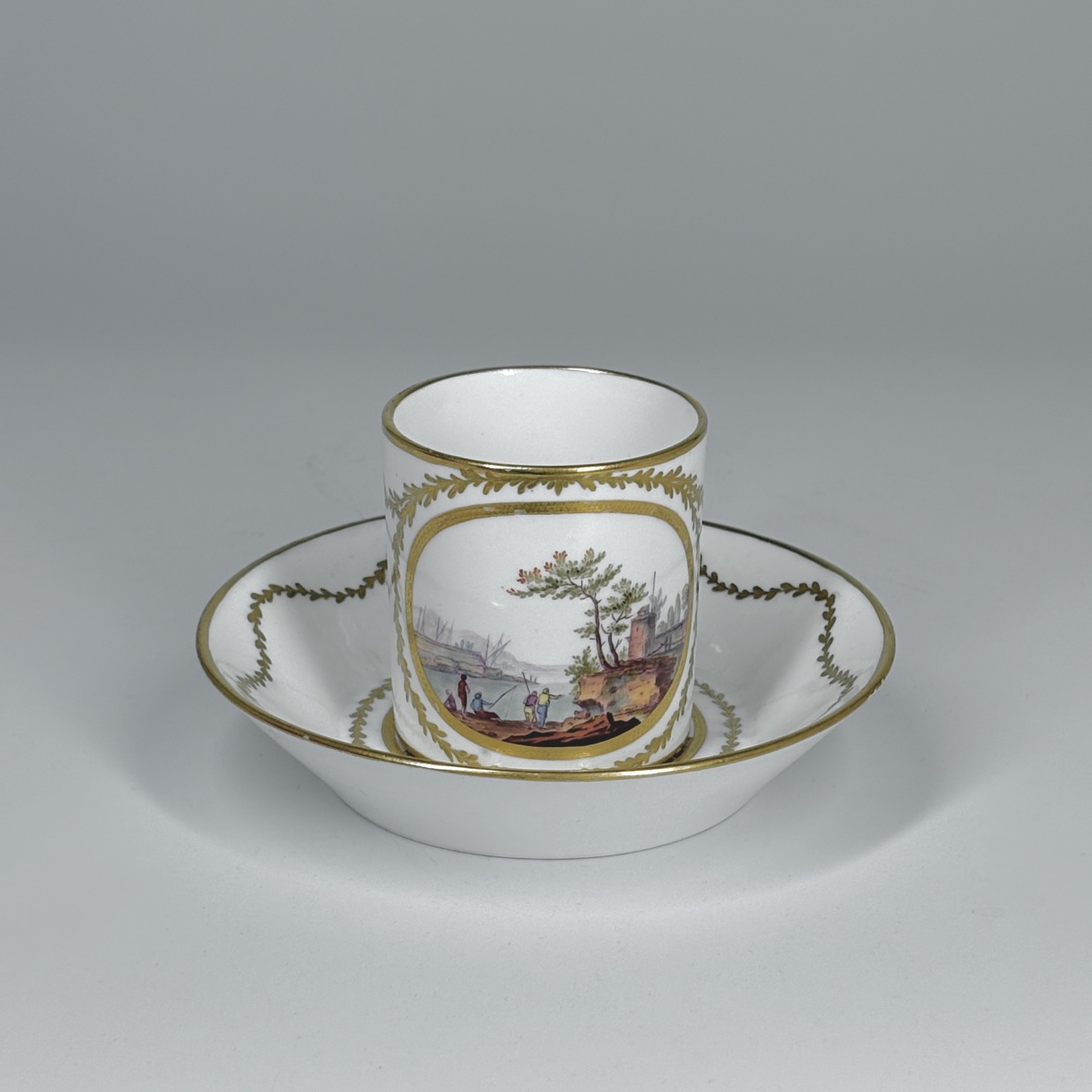 Tasse litron en porcelaine de Sèvres - XVIIIe siècle-photo-2