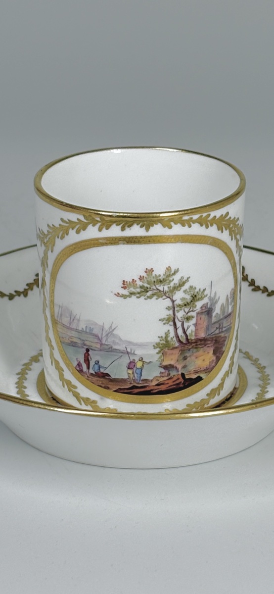 Tasse litron en porcelaine de Sèvres - XVIIIe siècle-photo-3