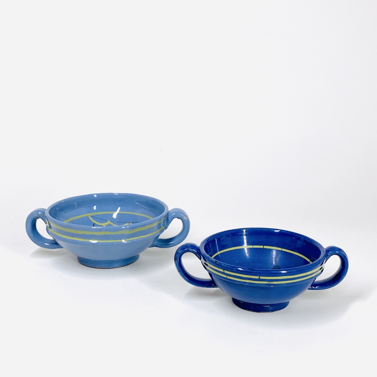 Two Earthenware Bowls Decorated With The Crucifixion – Netherlands – 17th Century-photo-3