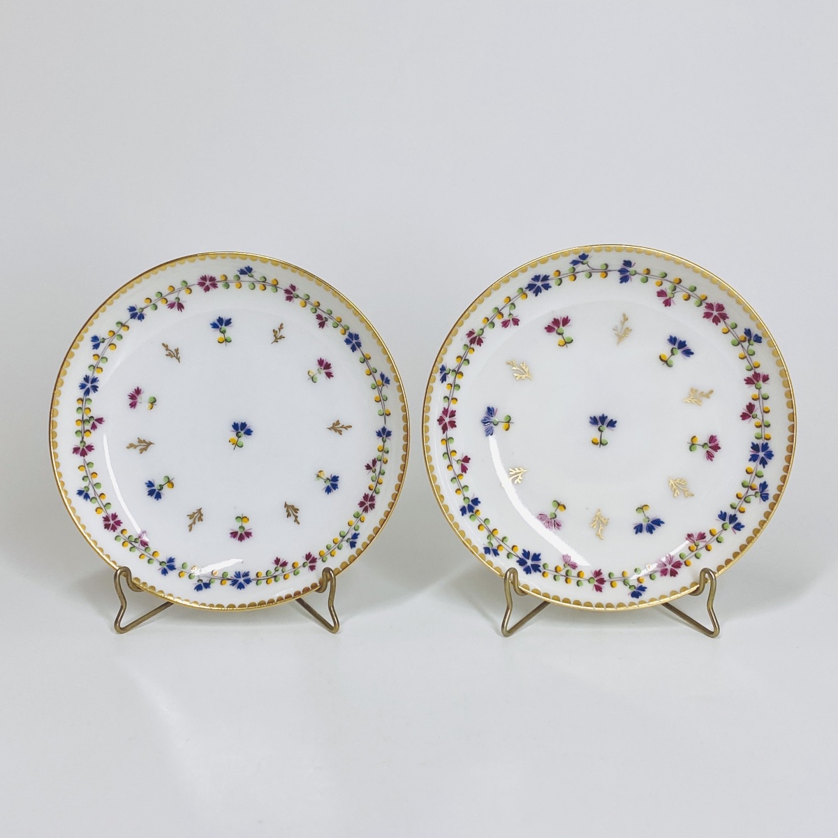 Nyon (switzerland) - Pair Of Cups Decorated With Barbel Motifs - 18th Century-photo-3